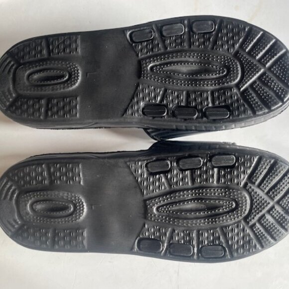 ByRiver Accupressure Sandals - Picture 2 of 2